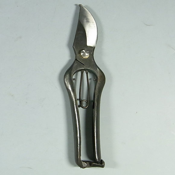 Pruning shears (Pruning scissors) [ KANESHIN ]  " Length 230mm " No.102