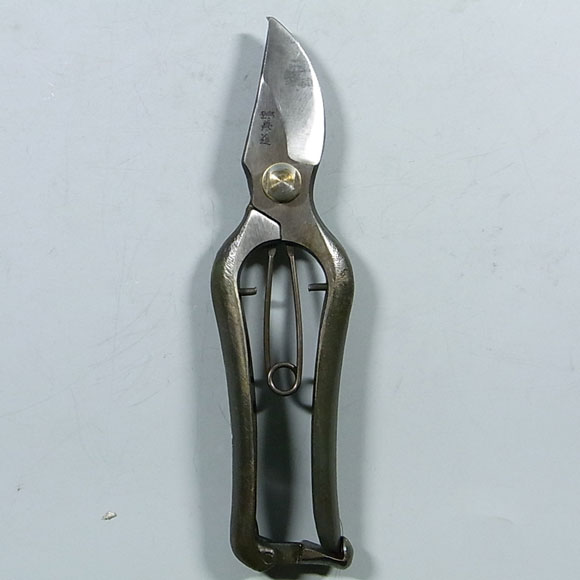 Pruning shears (Pruning scissors) [ KANESHIN ]  " Length 180mm " No.97B
